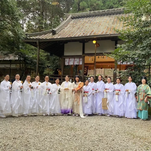 葛城御歳神社奉納